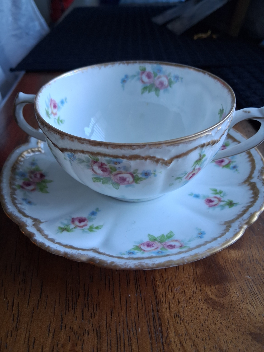 Vintage Floral Gold-Trim Porcelain Tea Cup and Saucer - Pink Roses